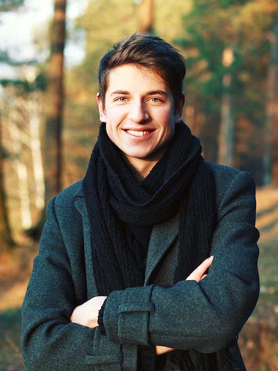 Noah Weber, portrait